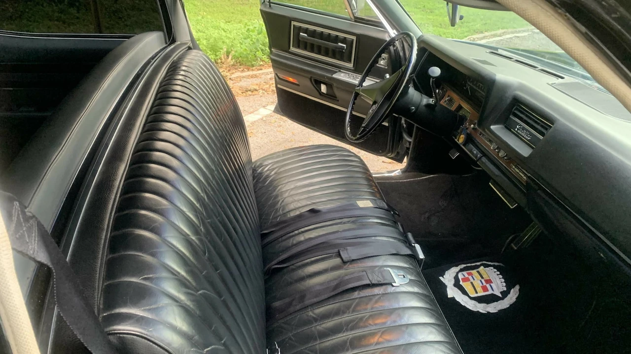 1968 Cadillac Series 70 & 75 - Image 8 of 31
