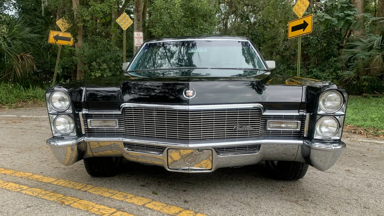 1968 Cadillac Series 70 & 75 - Image 17 of 31