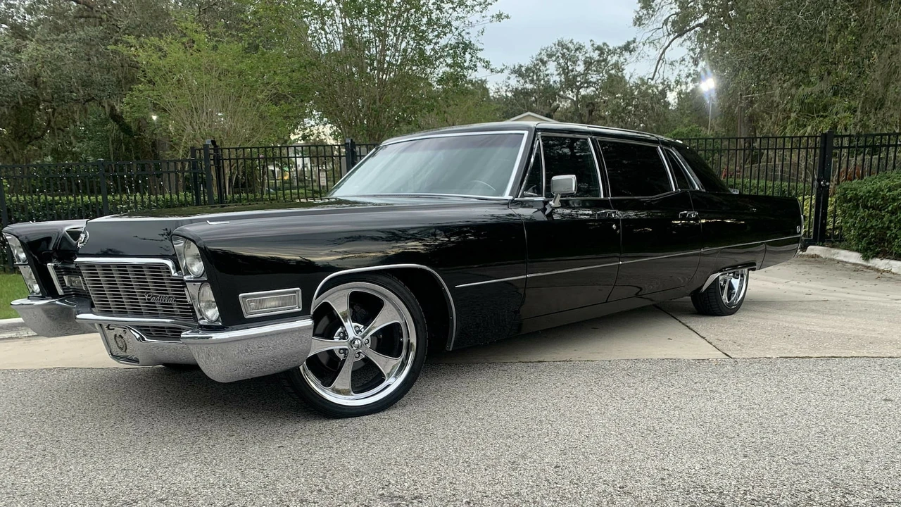 1968 Cadillac Series 70 & 75 - Image 26 of 31
