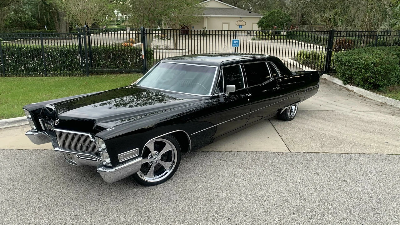 1968 Cadillac Series 70 & 75 - Image 27 of 31