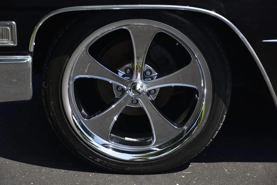 1968 Cadillac Series 70 & 75 - Image 15 of 31