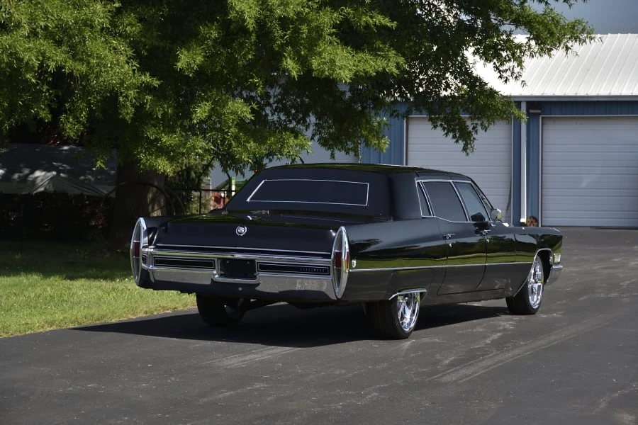 1968 Cadillac Series 70 & 75 - Image 3 of 31