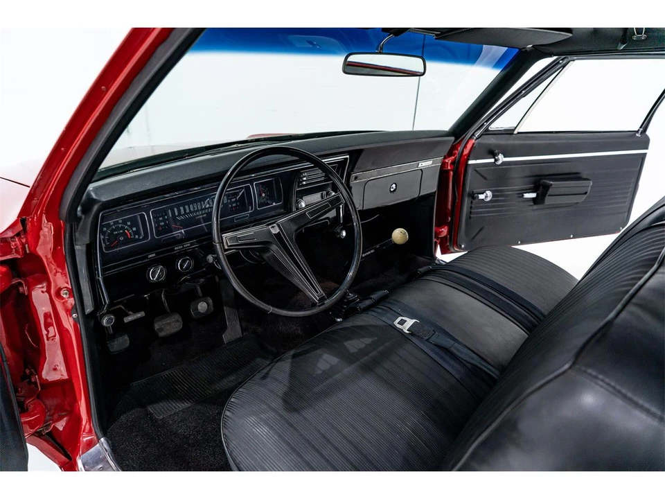 1968 Chevrolet Biscayne - Image 8 of 31