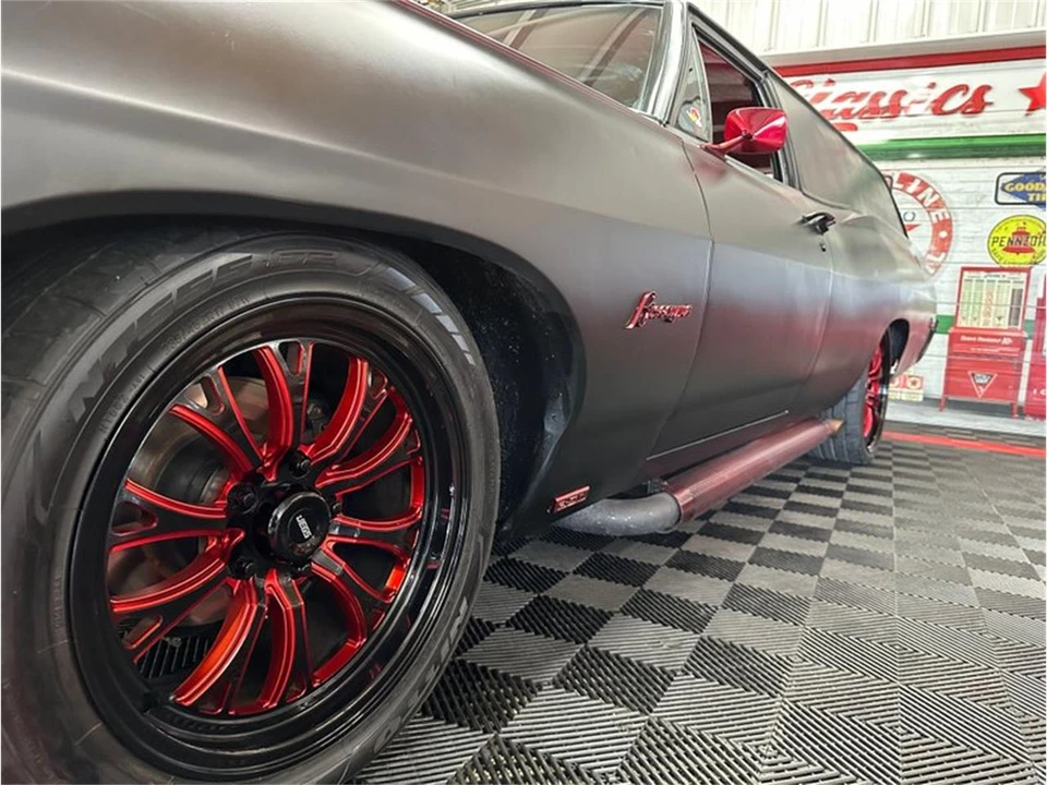 1968 Chevrolet Biscayne - Image 8 of 31