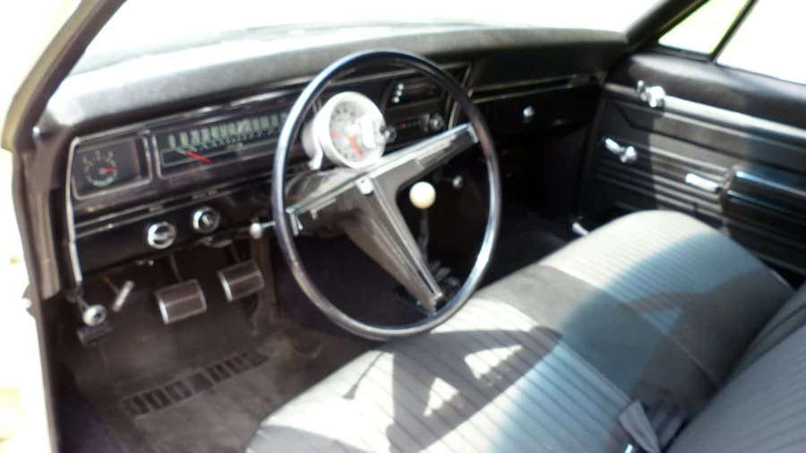 1968 Chevrolet Biscayne - Image 6 of 12
