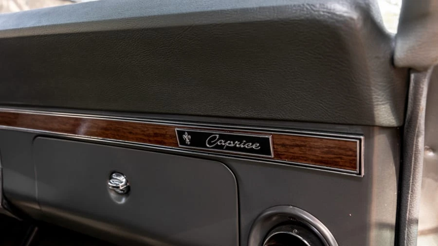 1968 Chevrolet Caprice - Image 17 of 31