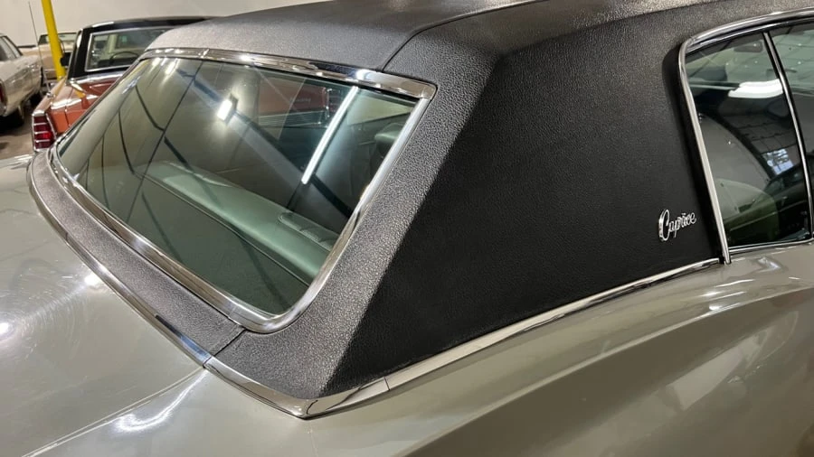 1968 Chevrolet Caprice - Image 30 of 31