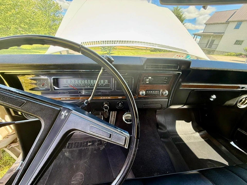 1968 Chevrolet Caprice - Image 21 of 25