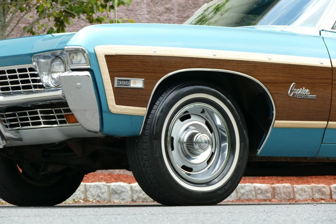 1968 Chevrolet Caprice - Image 24 of 31