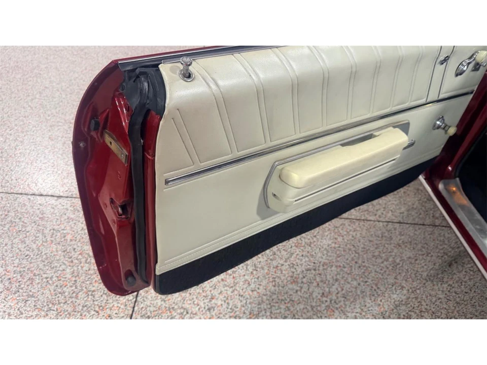 1968 Chevrolet - Image 25 of 31