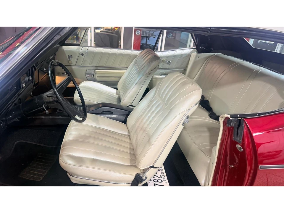 1968 Chevrolet - Image 13 of 31