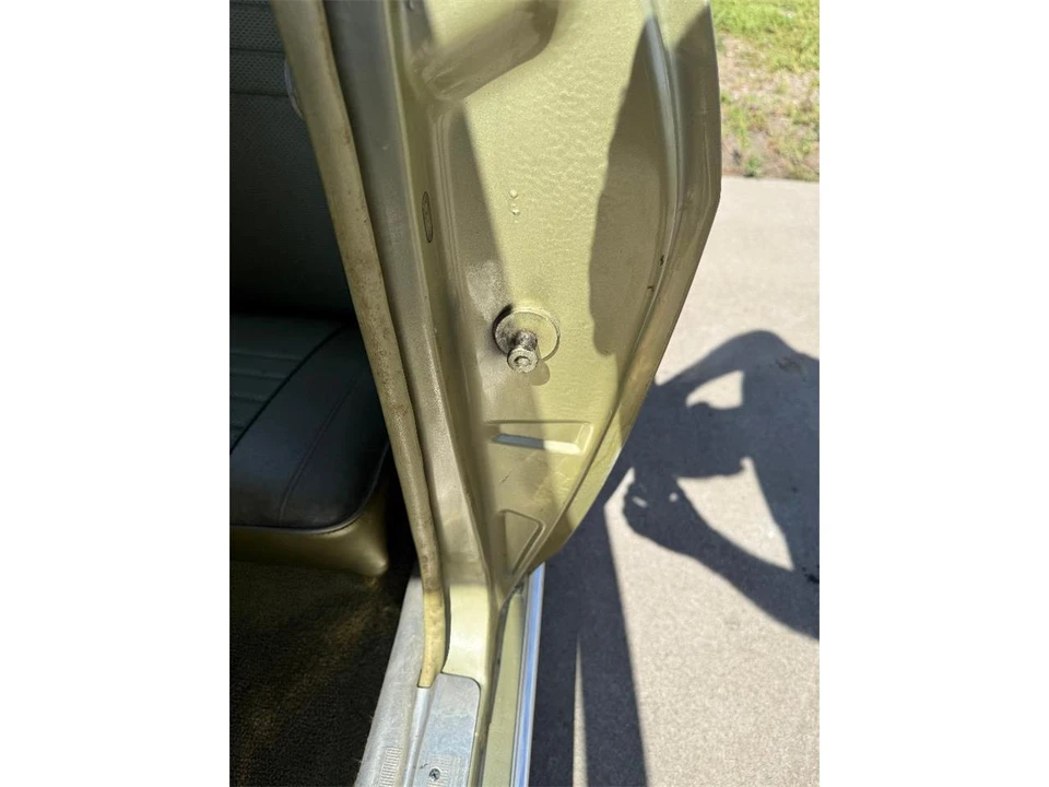 1968 Chevrolet Corvair 2nd Gen - Image 14 of 27