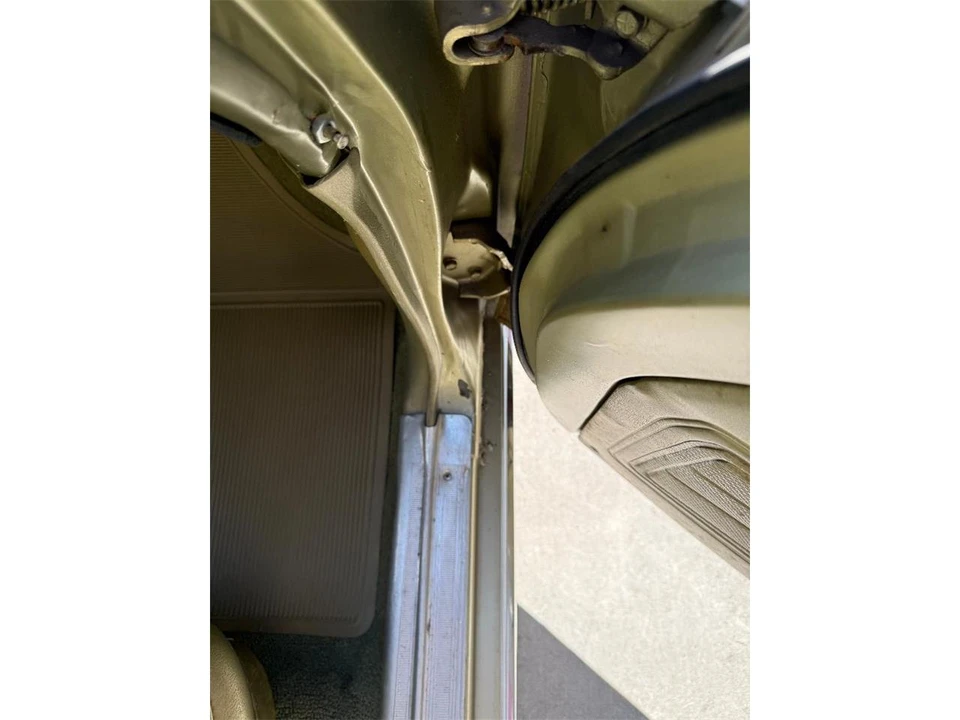 1968 Chevrolet Corvair 2nd Gen - Image 23 of 27