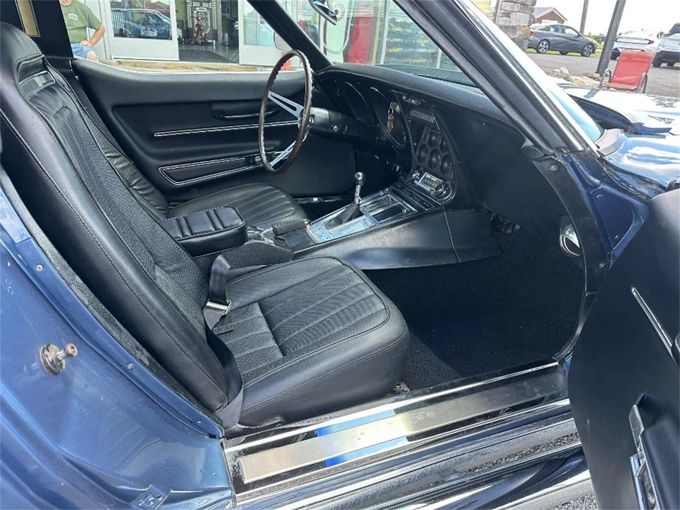 1968 Chevrolet Corvette C3 - Image 13 of 31