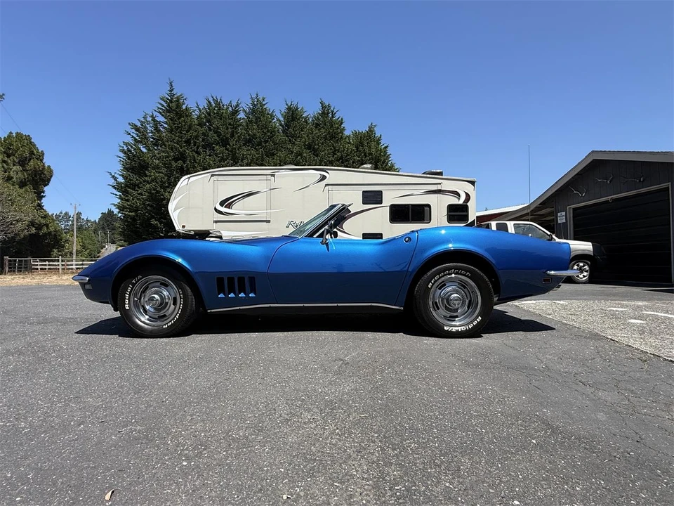 1968 Chevrolet Corvette C3 - Image 15 of 31