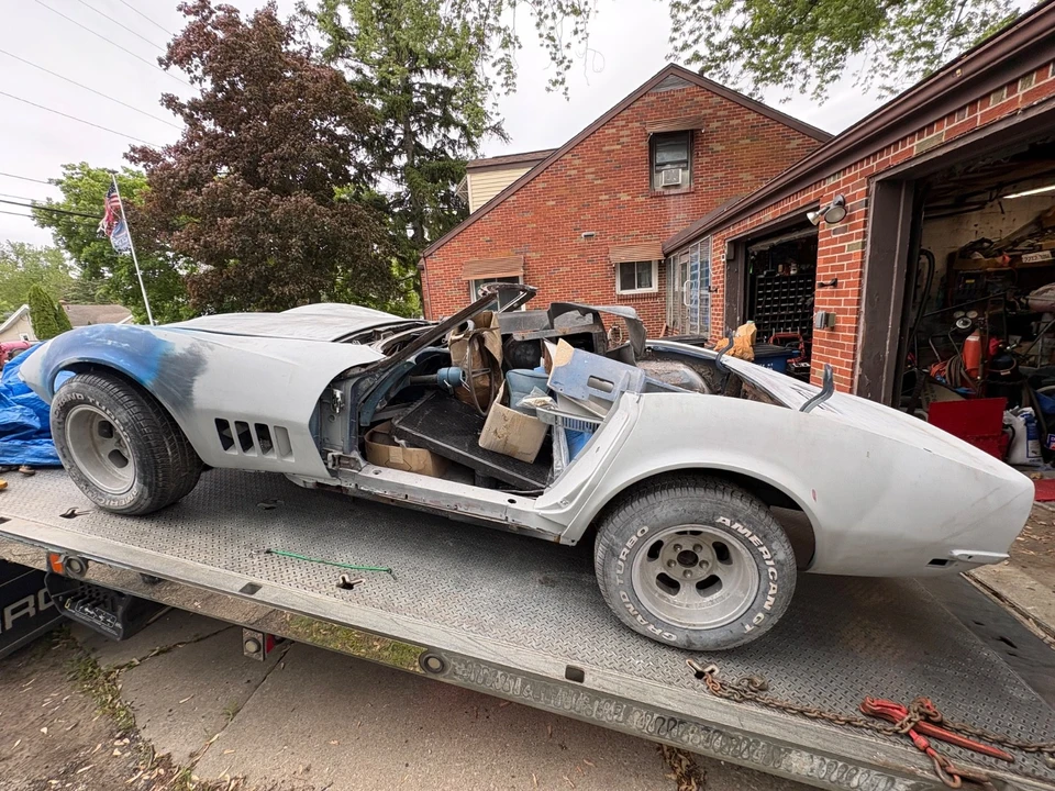 1968 Chevrolet Corvette C3 - Image 2 of 15