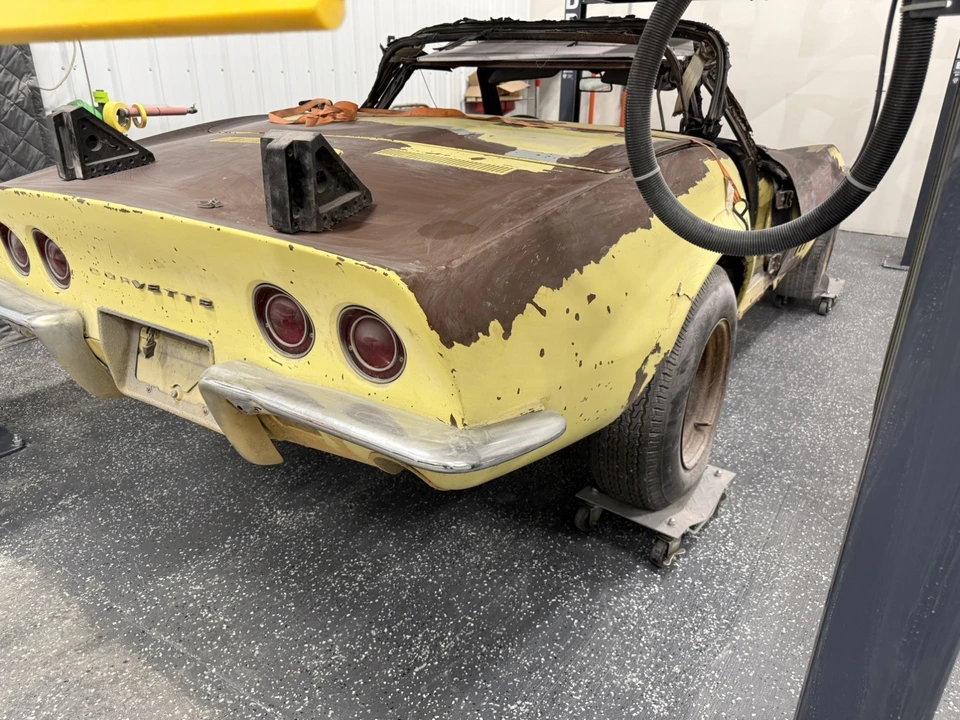 1968 Chevrolet Corvette C3 - Image 15 of 18