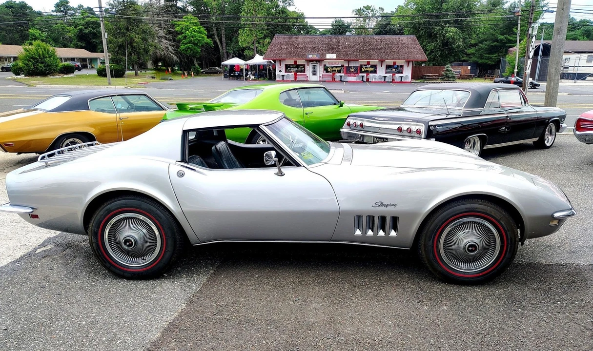 1968 Chevrolet Corvette C3 - Image 6 of 31