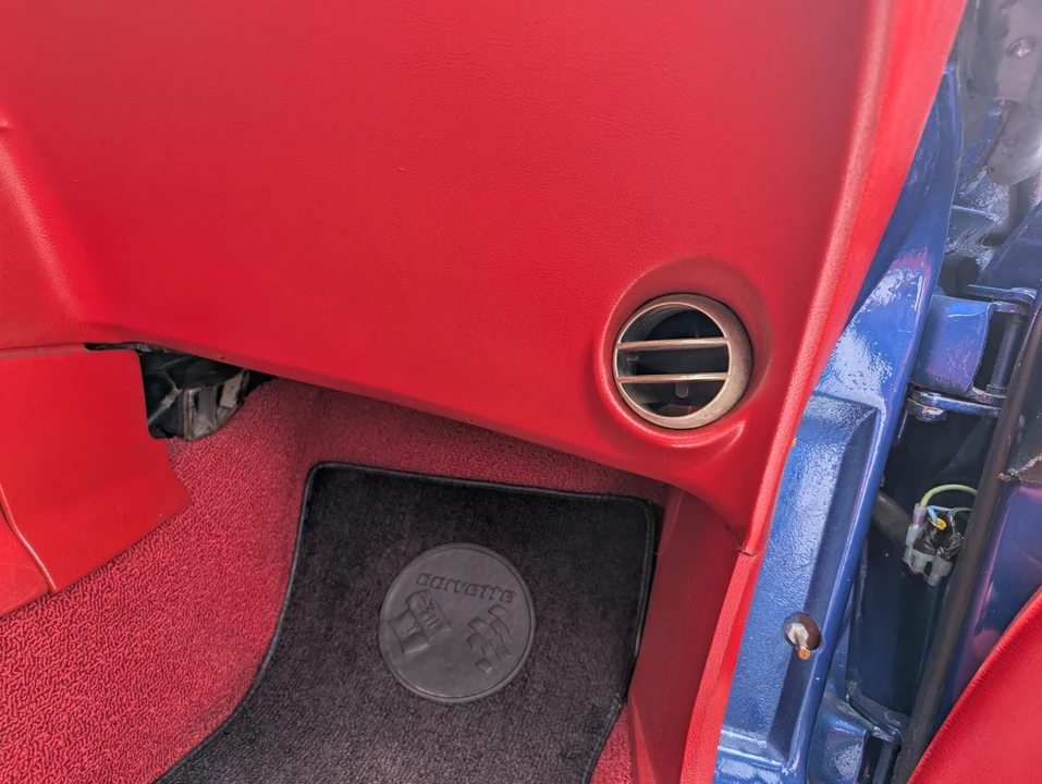 1968 Chevrolet Corvette C3 - Image 26 of 31