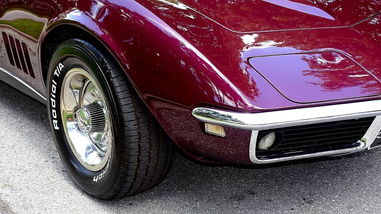 1968 Chevrolet Corvette - Image 19 of 31
