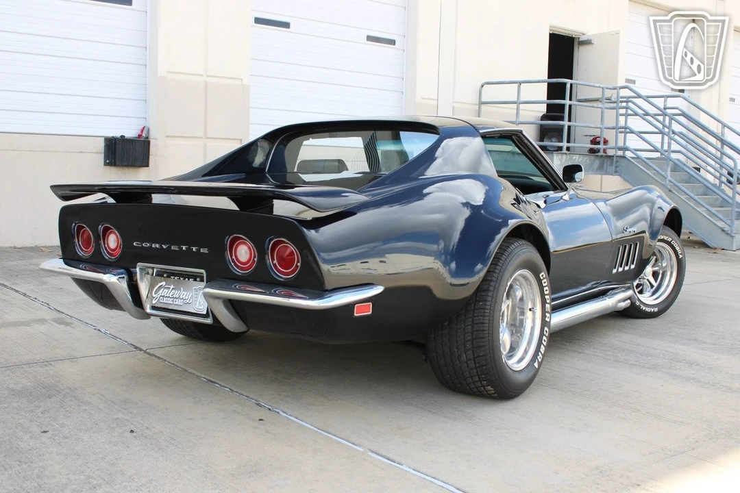 1968 Chevrolet Corvette C3 - Image 14 of 31