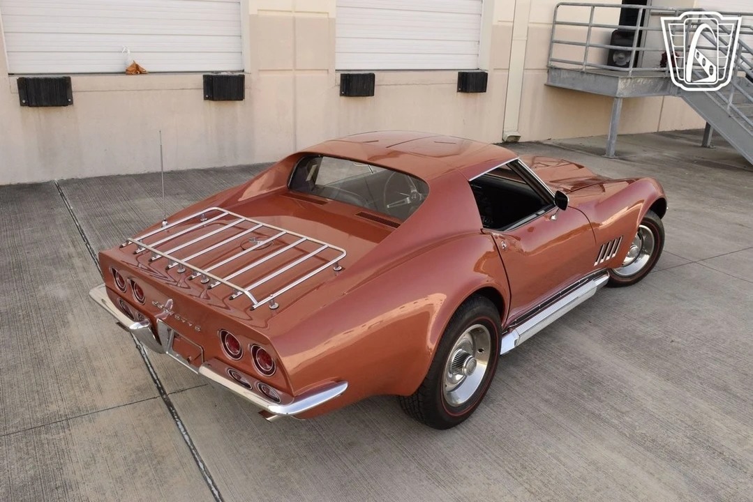 1968 Chevrolet Corvette C3 - Image 14 of 21