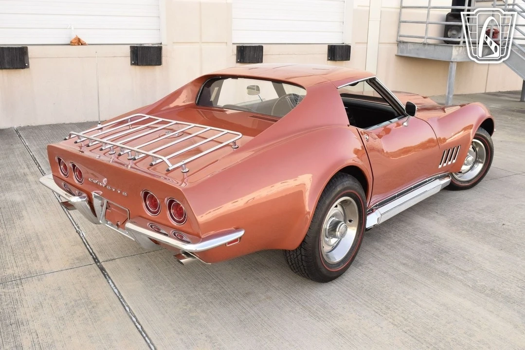 1968 Chevrolet Corvette C3 - Image 15 of 21