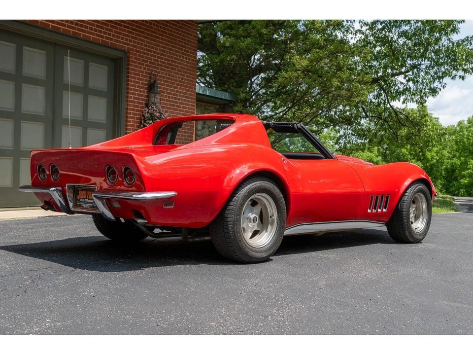 1968 Chevrolet Corvette C3 - Image 16 of 31