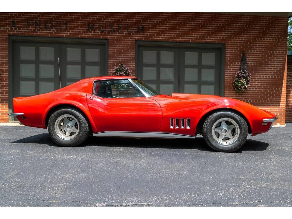 1968 Chevrolet Corvette C3 - Image 2 of 31