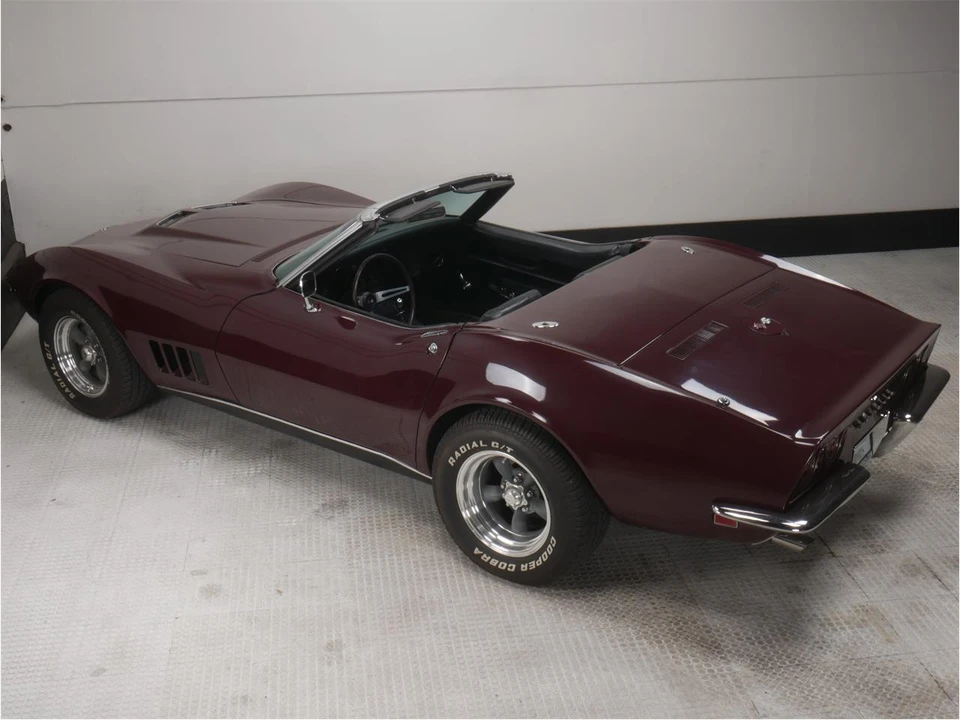 1968 Chevrolet Corvette C3 - Image 14 of 31