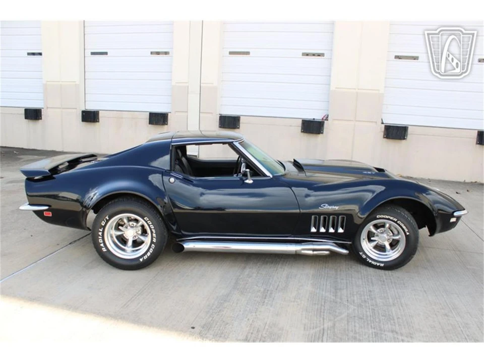1968 Chevrolet Corvette C3 - Image 15 of 31