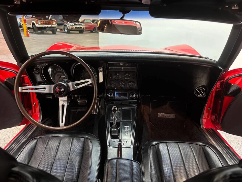 1968 Chevrolet Corvette C3 - Image 16 of 31