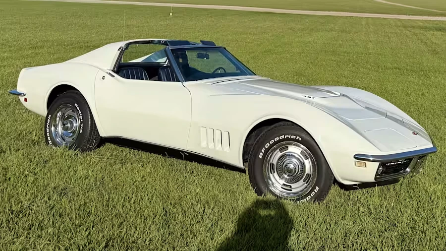 1968 Chevrolet Corvette C3 - Image 15 of 31