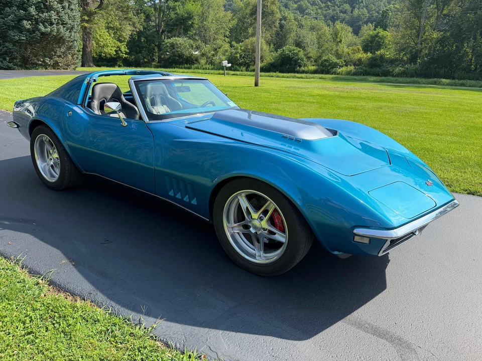 1968 Chevrolet Corvette C3 - Image 14 of 31