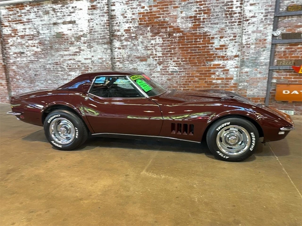 1968 Chevrolet Corvette C3 - Image 2 of 31