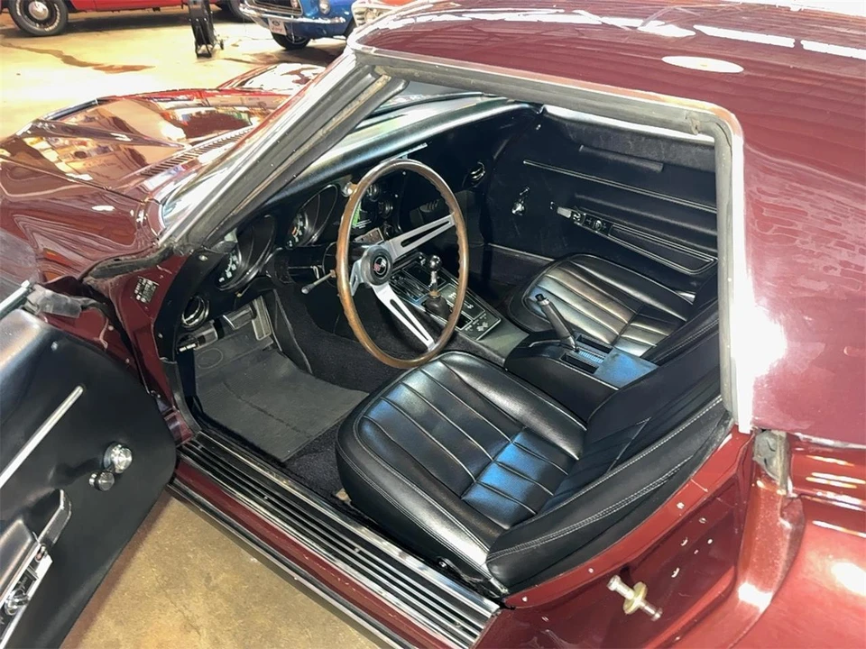 1968 Chevrolet Corvette C3 - Image 12 of 31
