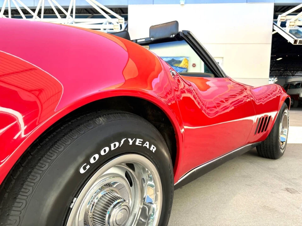 1968 Chevrolet Corvette C3 - Image 16 of 31