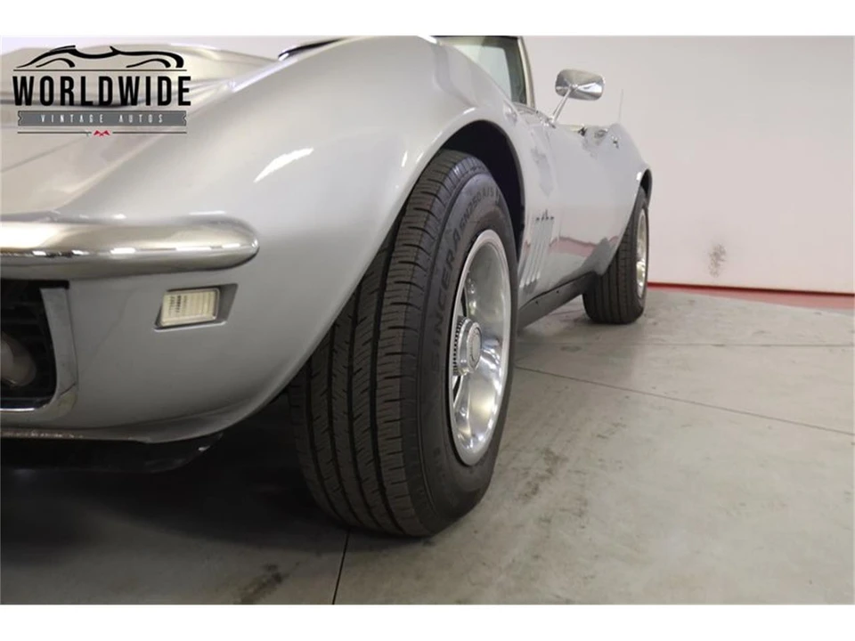 1968 Chevrolet Corvette C3 - Image 14 of 31