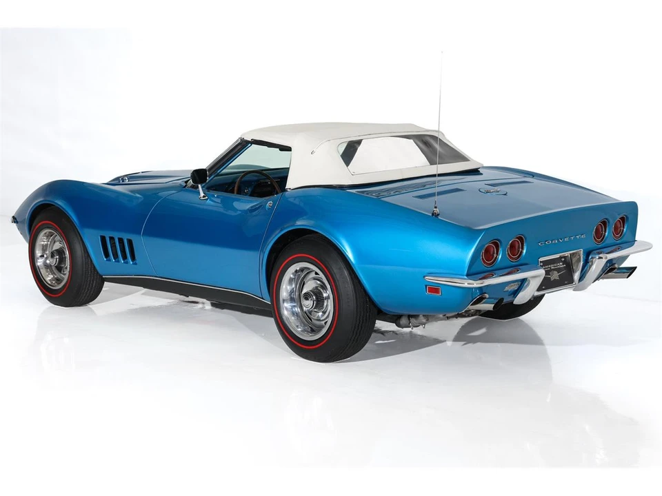 1968 Chevrolet Corvette C3 - Image 15 of 31
