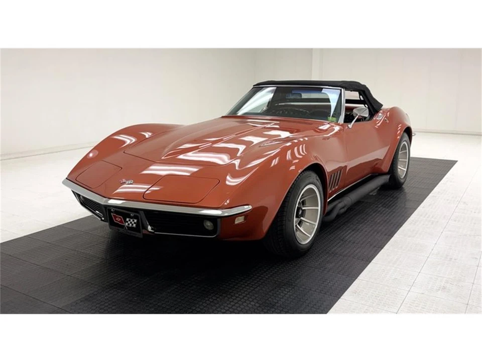 1968 Chevrolet Corvette C3 - Image 2 of 31