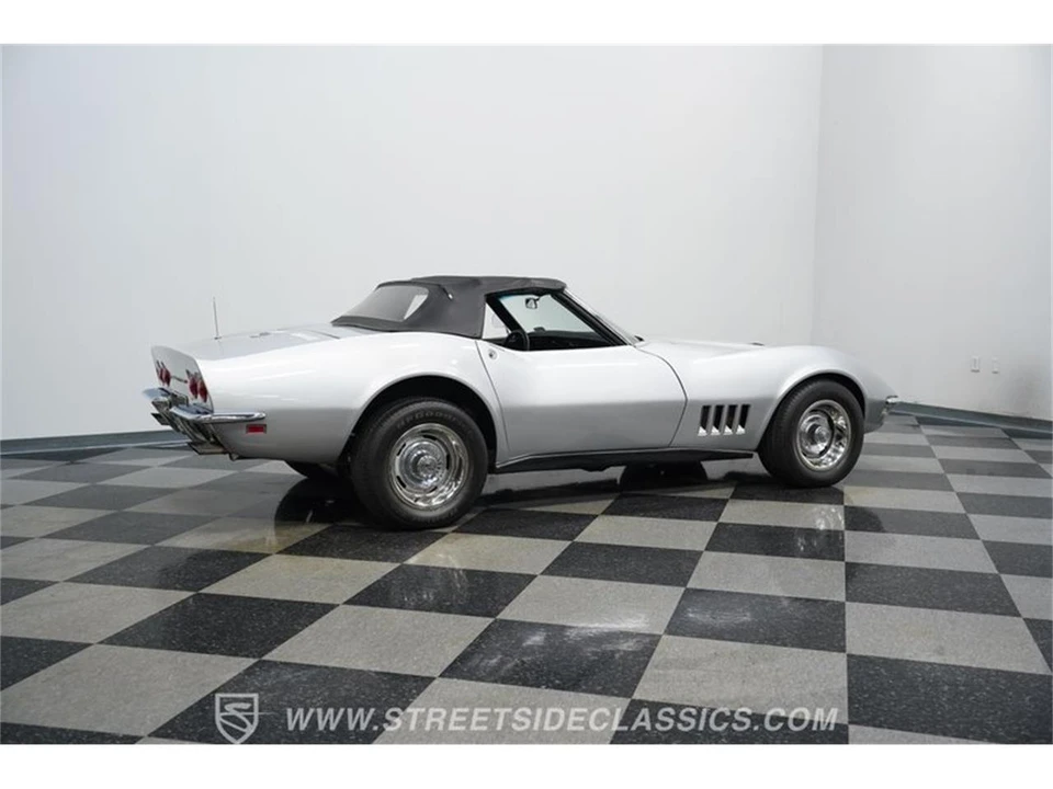 1968 Chevrolet Corvette C3 - Image 12 of 31