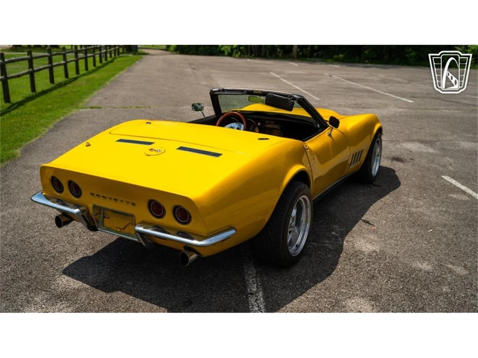 1968 Chevrolet Corvette C3 - Image 17 of 31