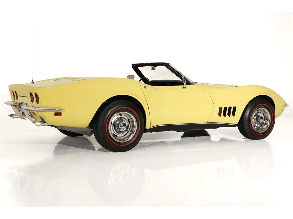1968 Chevrolet Corvette C3 - Image 12 of 31