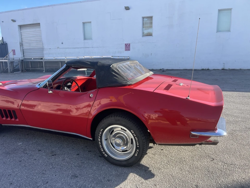 1968 Chevrolet Corvette C3 - Image 11 of 21