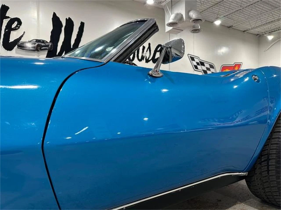 1968 Chevrolet Corvette C3 - Image 17 of 30