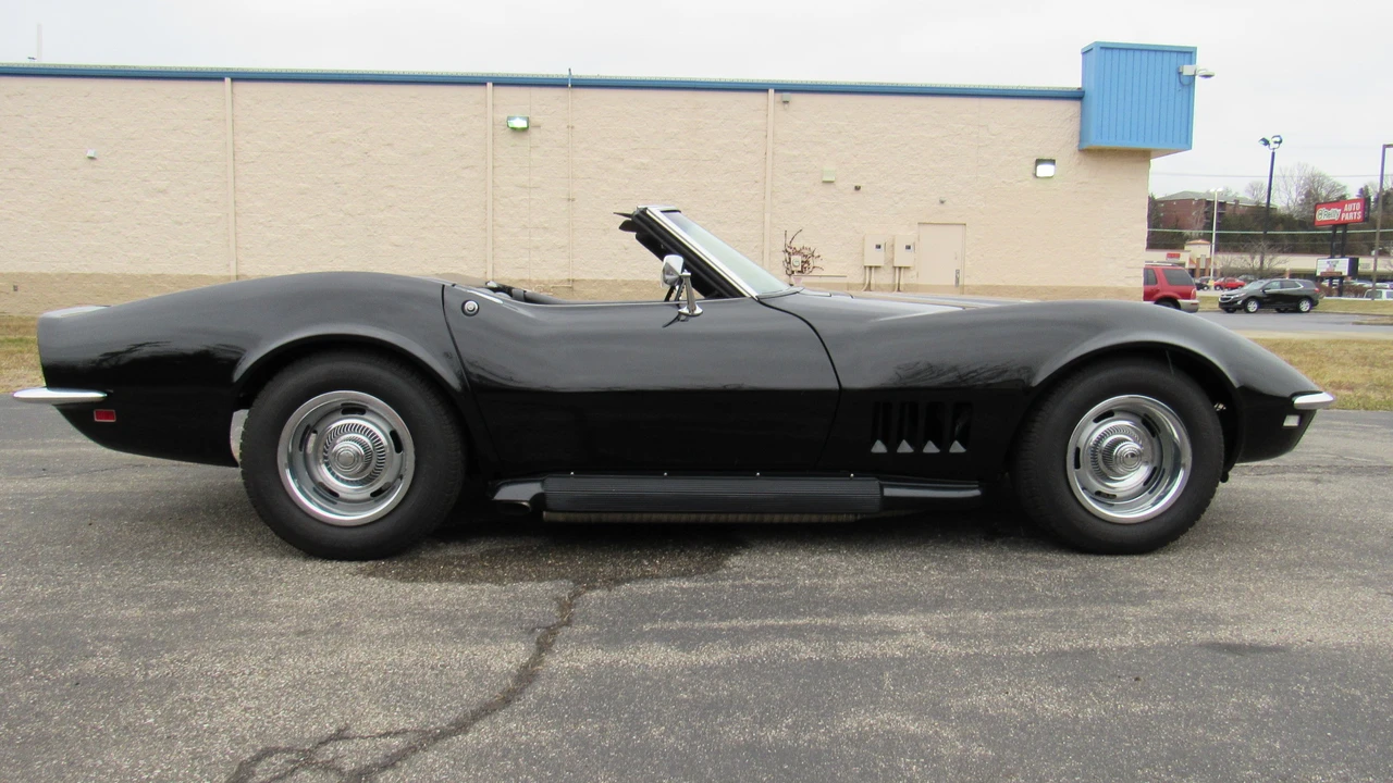 1968 Chevrolet Corvette C3 - Image 25 of 31