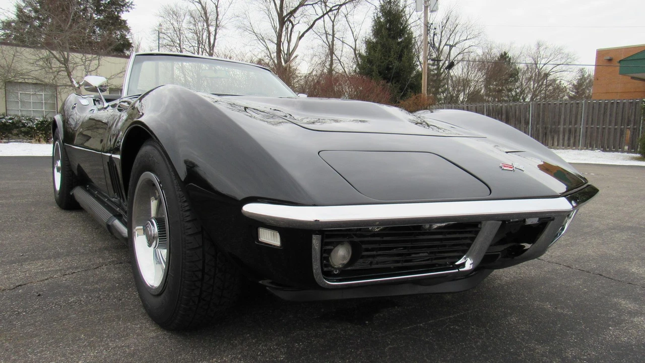 1968 Chevrolet Corvette C3 - Image 16 of 31