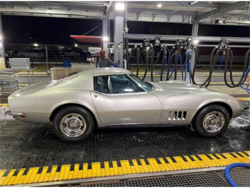 1968 Chevrolet Corvette C3 - Image 6 of 9