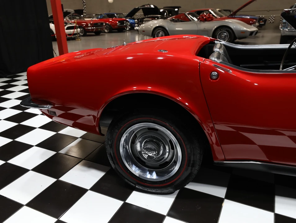 1968 Chevrolet Corvette C3 - Image 24 of 31