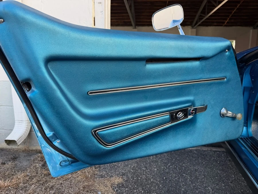 1968 Chevrolet Corvette C3 - Image 13 of 19